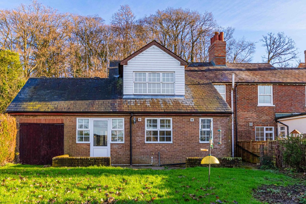Images for Wigginton, Tring, Hertfordshire EAID:877454123 BID:RHH