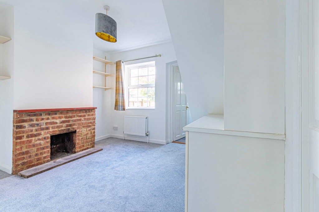 Images for Wigginton, Tring, Hertfordshire EAID:877454123 BID:RHH