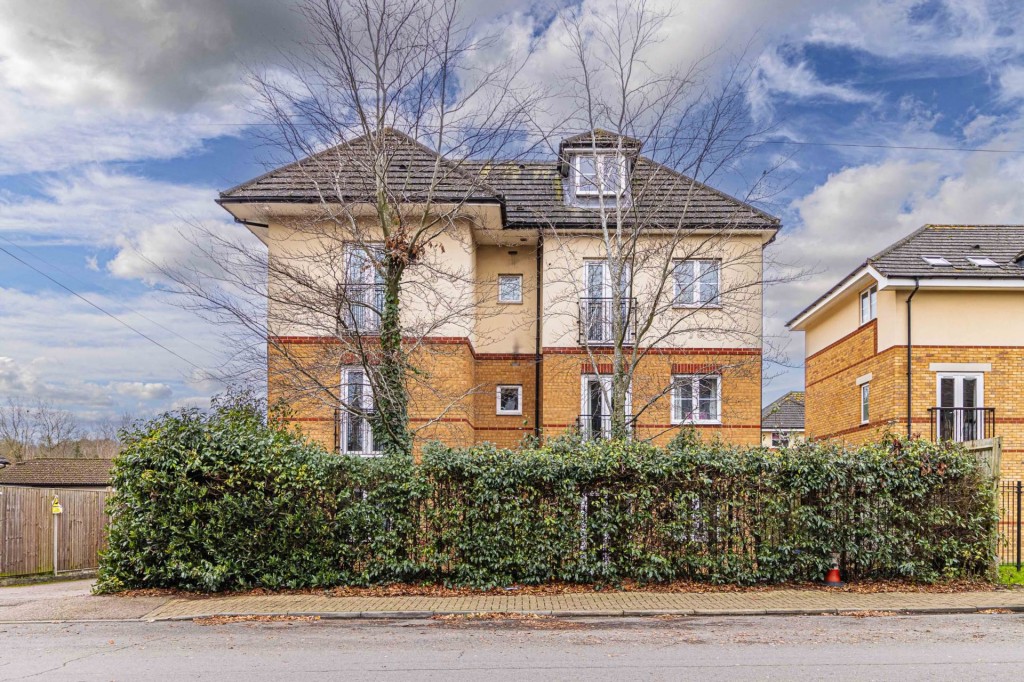 Images for Ebberns Road, Hemel Hempstead, Hertfordshire EAID:877454123 BID:RHH