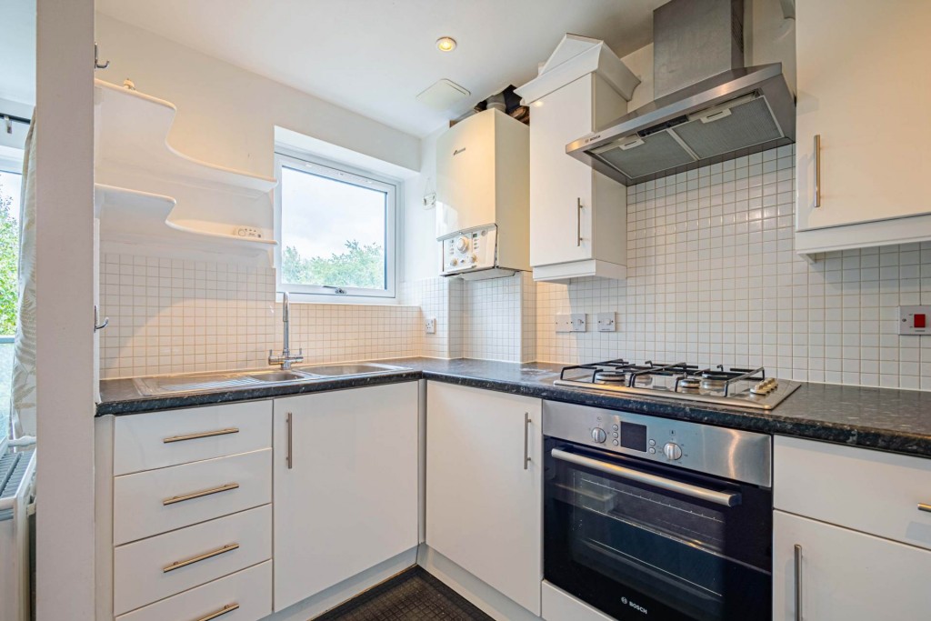 Images for Bury Road, Hemel Hempstead, Hertfordshire EAID:877454123 BID:RHH