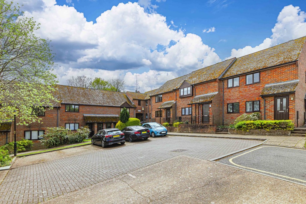 Images for Bury Green, Hemel Hempstead, Hertfordshire EAID:877454123 BID:RHH