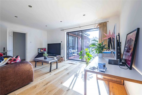 Tweed Close, Berkhamsted, Hertfordshire