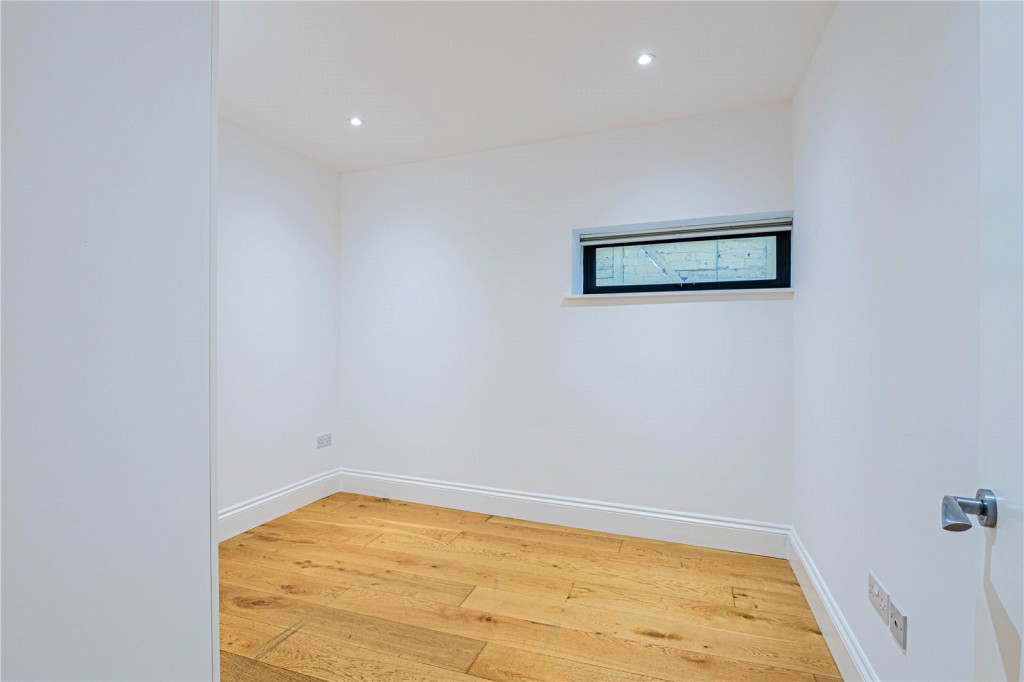 Images for Hemel Hempstead, Hertfordshire EAID:877454123 BID:RHH