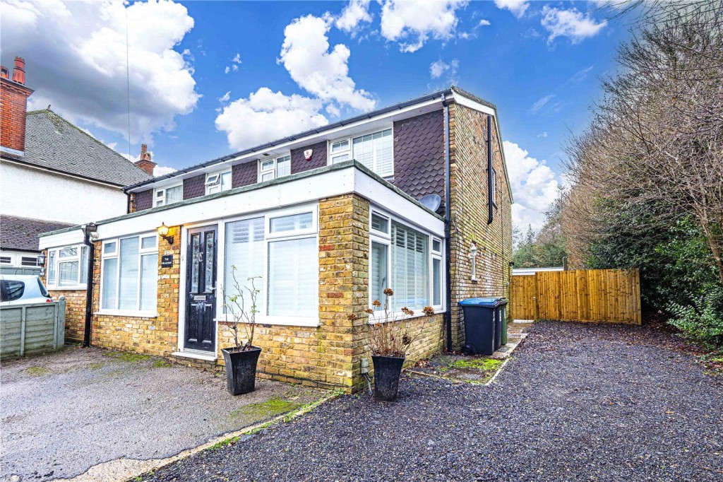 Images for Bovingdon, Hemel Hempstead, Hertfordshire EAID:877454123 BID:RHH