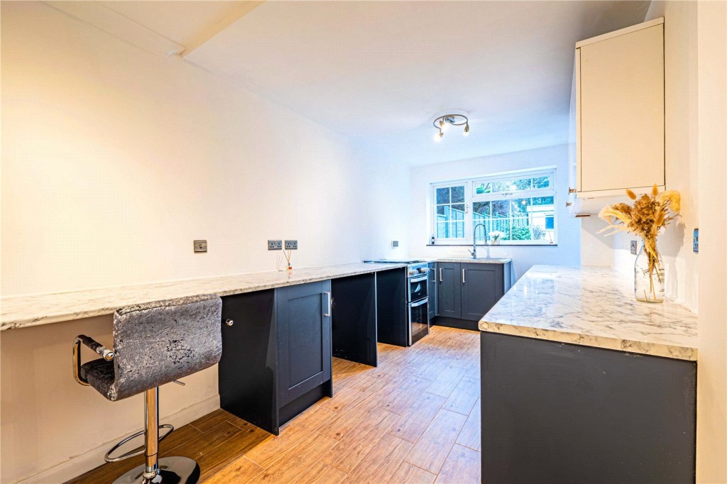 Images for Bovingdon, Hemel Hempstead, Hertfordshire EAID:877454123 BID:RHH