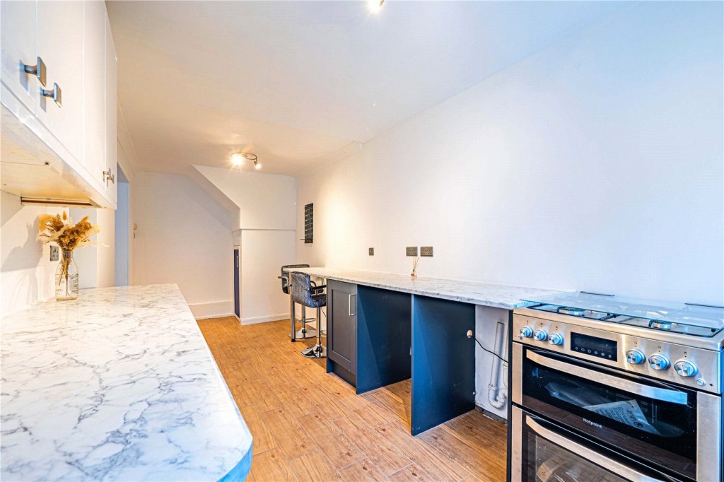 Images for Bovingdon, Hemel Hempstead, Hertfordshire EAID:877454123 BID:RHH