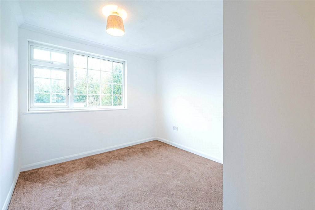 Images for Bovingdon, Hemel Hempstead, Hertfordshire EAID:877454123 BID:RHH