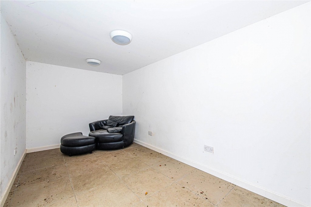 Images for Bovingdon, Hemel Hempstead, Hertfordshire EAID:877454123 BID:RHH