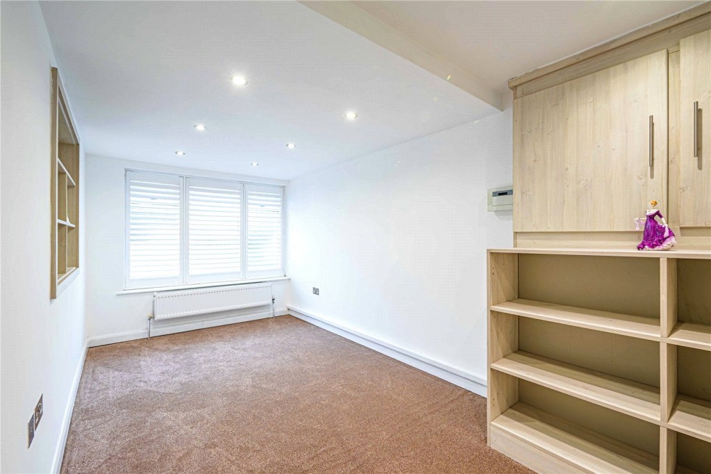 Images for Bovingdon, Hemel Hempstead, Hertfordshire EAID:877454123 BID:RHH