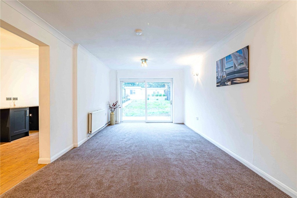 Images for Bovingdon, Hemel Hempstead, Hertfordshire EAID:877454123 BID:RHH