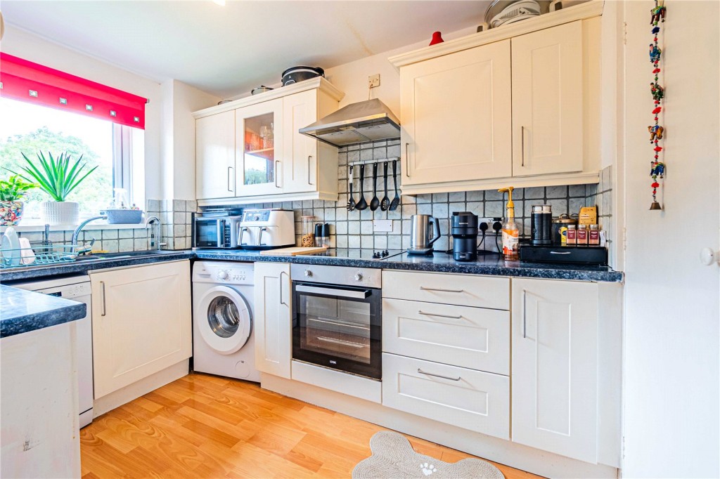 Images for Hemel Hempstead, Hertfordshire EAID:877454123 BID:RHH